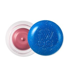 FWEE Cream Blush in Wavy ( muted pink )